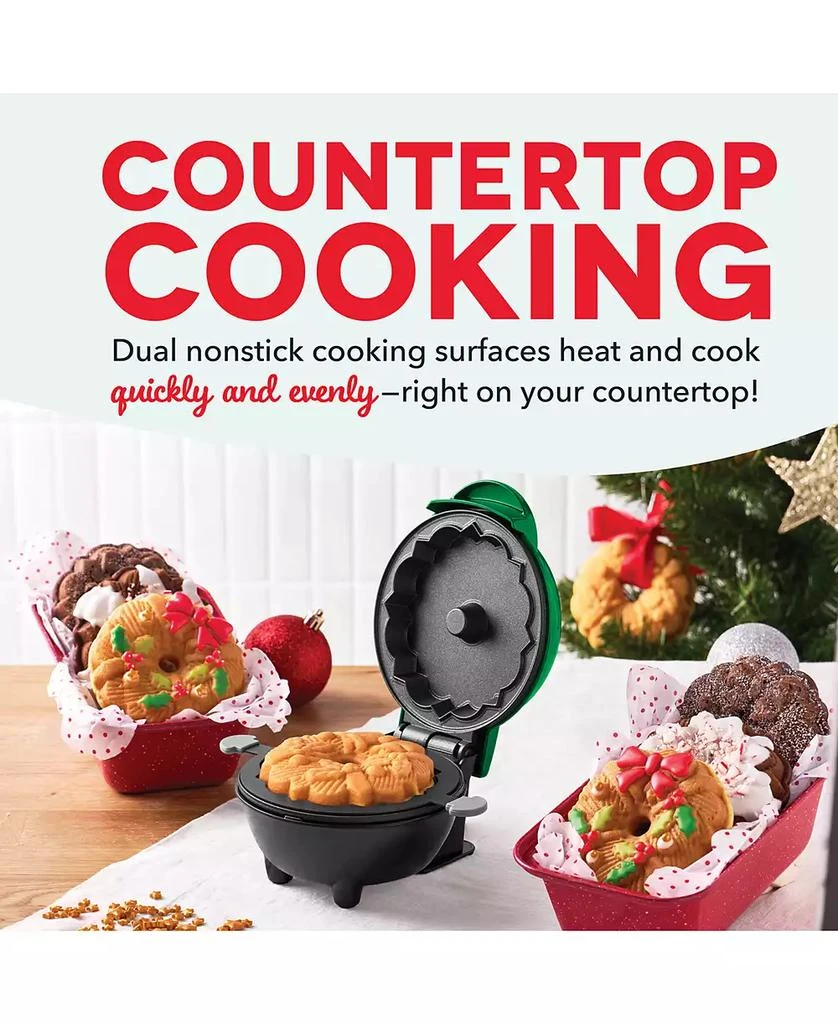Dash Mini Wreath Bundt® Cake Maker 4