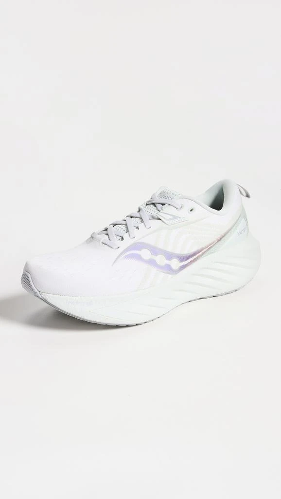 Saucony Triumph 22 Sneakers