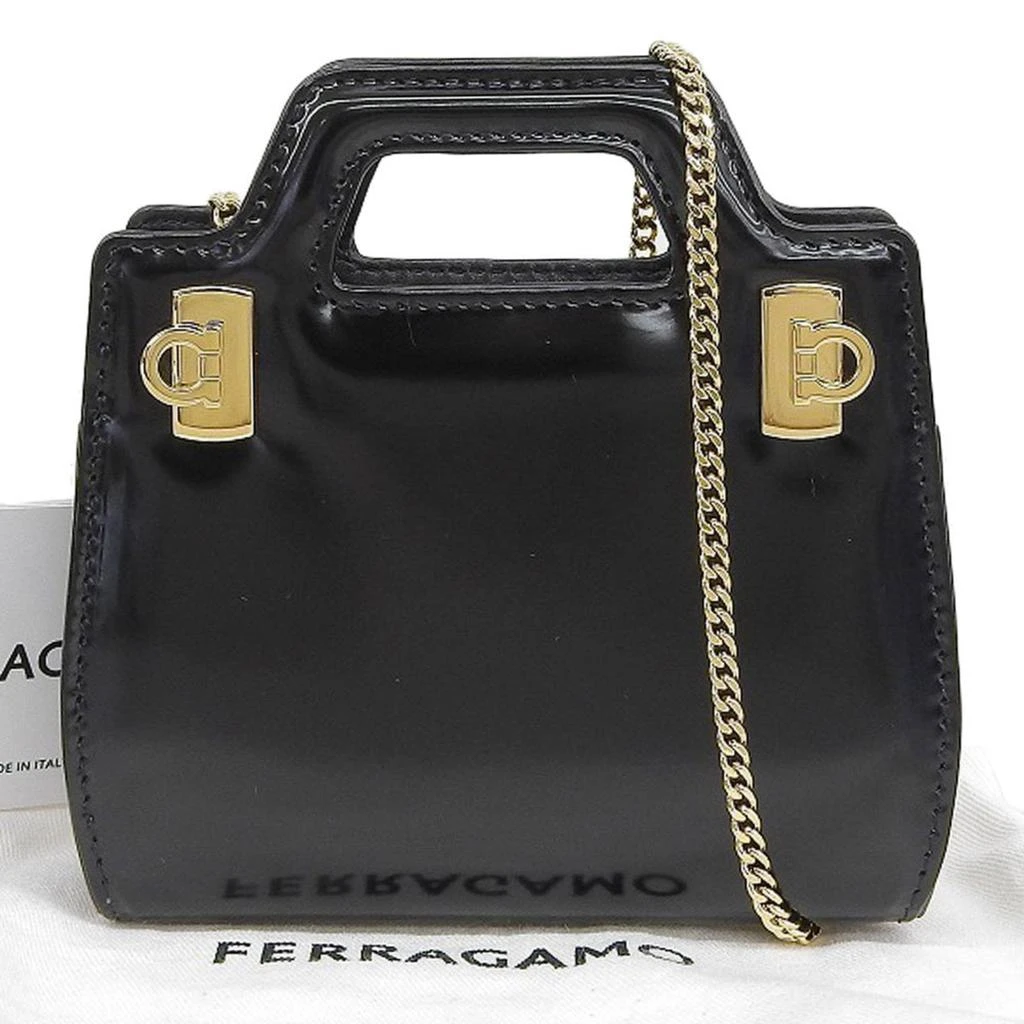 Salvatore Ferragamo Leather Handbag (Pre-Owned) 1