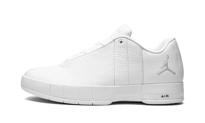 Jordan Jordan TE 2 Low 1