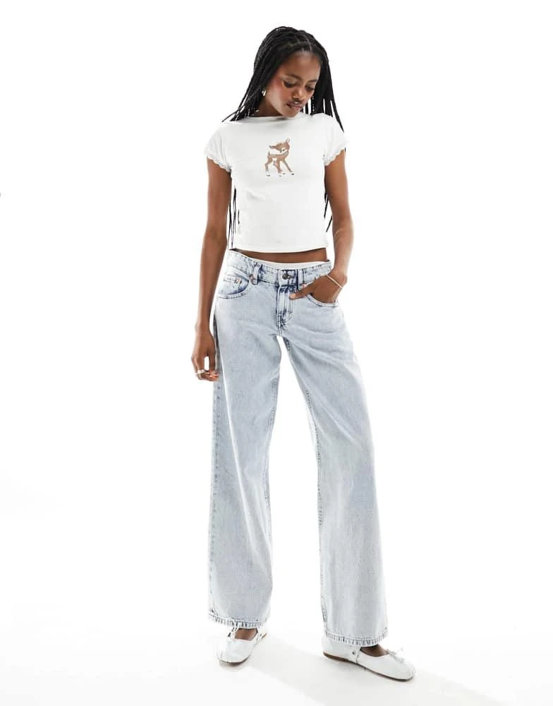 Motel Motel parallel leg low rise jeans in 80s light blue wash 1