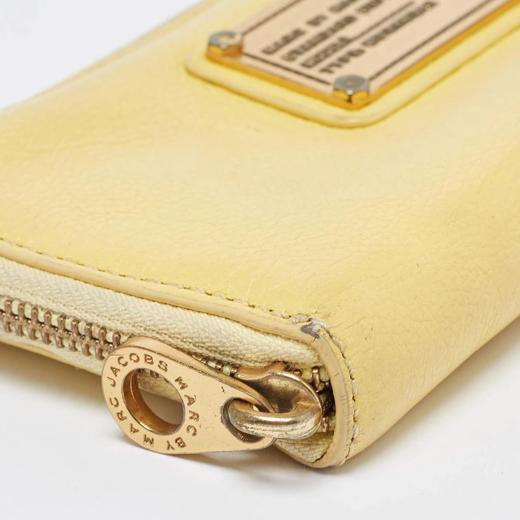 Marc Jacobs Marc by Marc Jacobs Yellow Leather Classic Q Zip Around Wallet 10