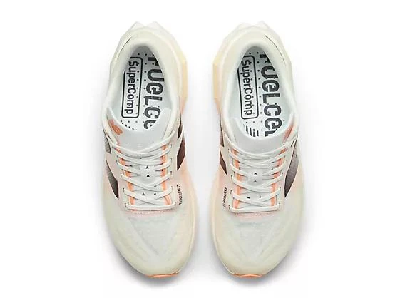 New Balance FuelCell SuperComp Elite v4 4