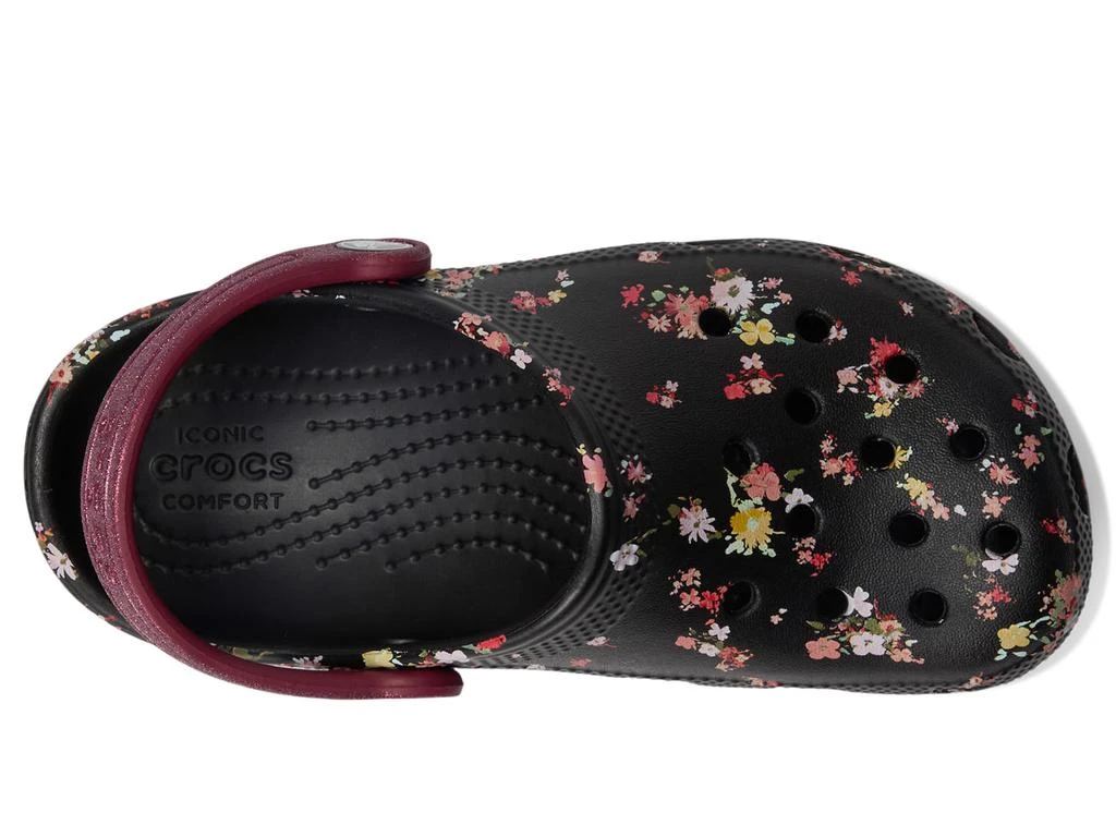Crocs Classic Graphic Clogs (Little Kid/Big Kid) 2
