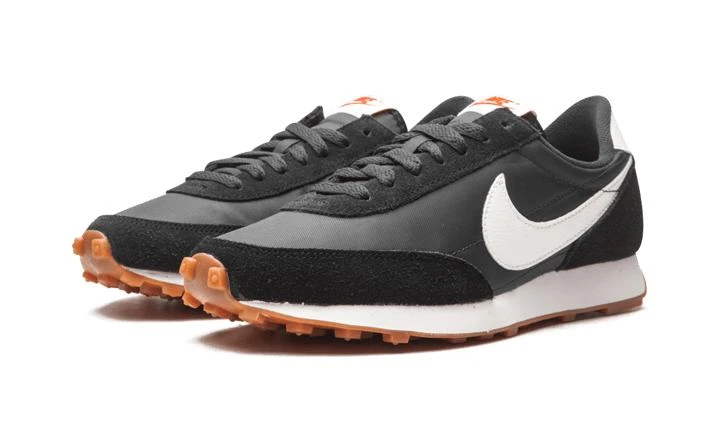 NIKE Nike WMNS Daybreak 3
