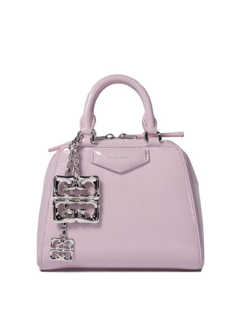 ハンドバッグ GIVENCHY ANTIGONA CUBE NANO SHINY LEATHER HANDBAG Givenchy | Antigona Cube nano black bag | Savannahs