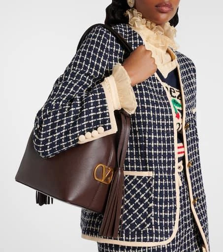 Valentino So Seau leather bucket bag 2