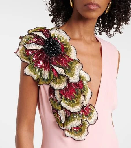 Costarellos Crêpe gown 4