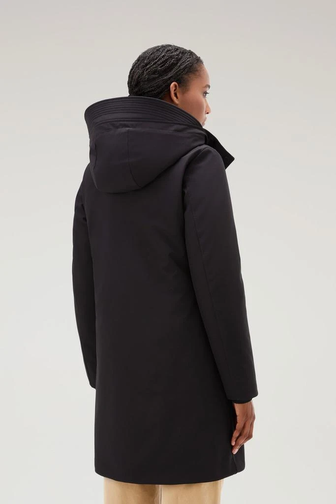 WOOLRICH Firth Trench in Tech Softshell - Women - Black 3