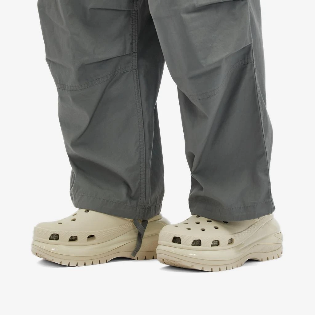 Crocs Crocs Classic Mega Crush Clog 6