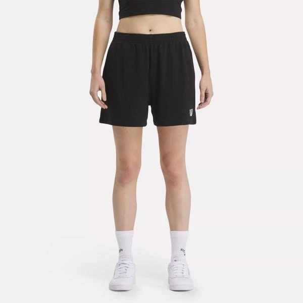 Reebok Classics Archive Essentials Small Logo Shorts 1