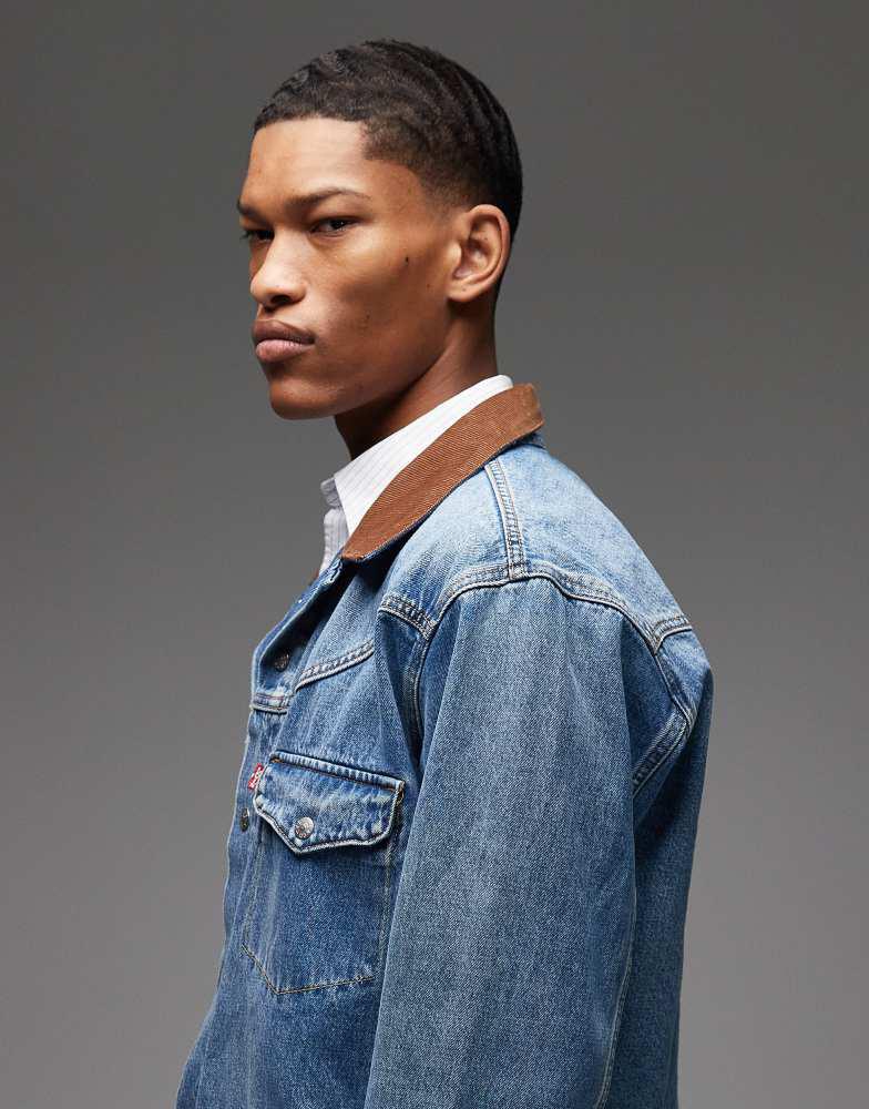 Levi's western shorthorn denim trucker jacket in mid wash – On