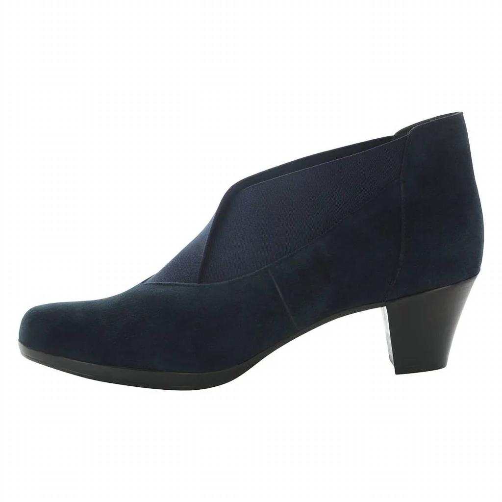 Munro Munro - Women's Francee Boots