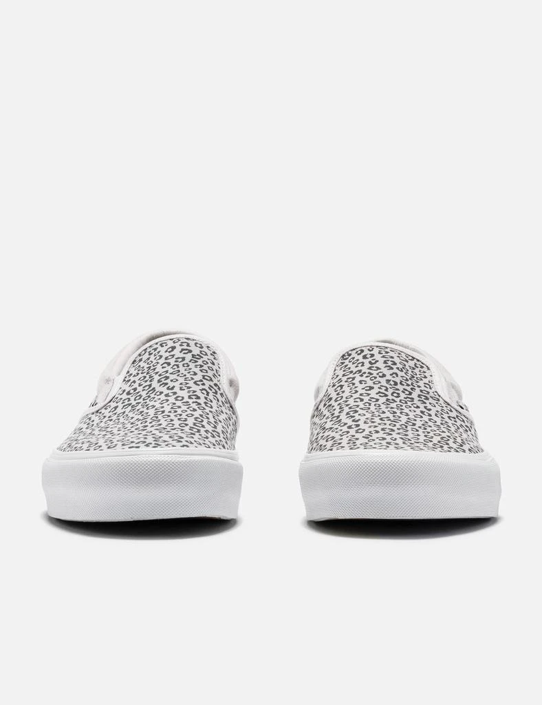 Vans Vault Classic Slip-On VR3 LX 2