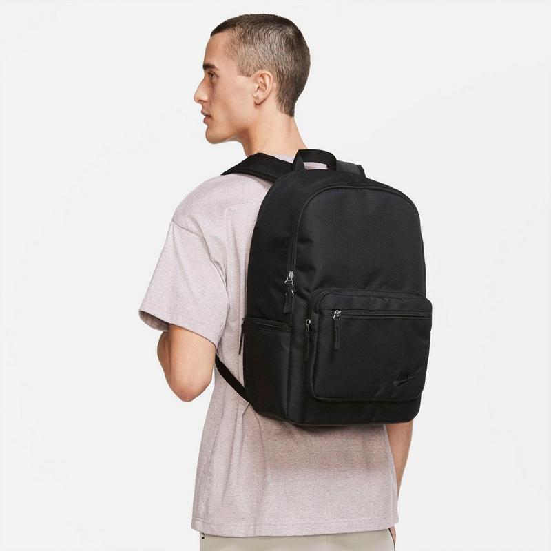 jd nike heritage backpack