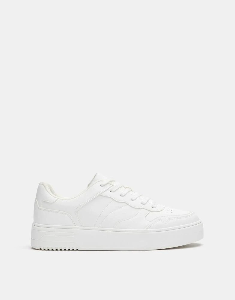 Pull&Bear Pull&Bear Chunky sole trainers in white