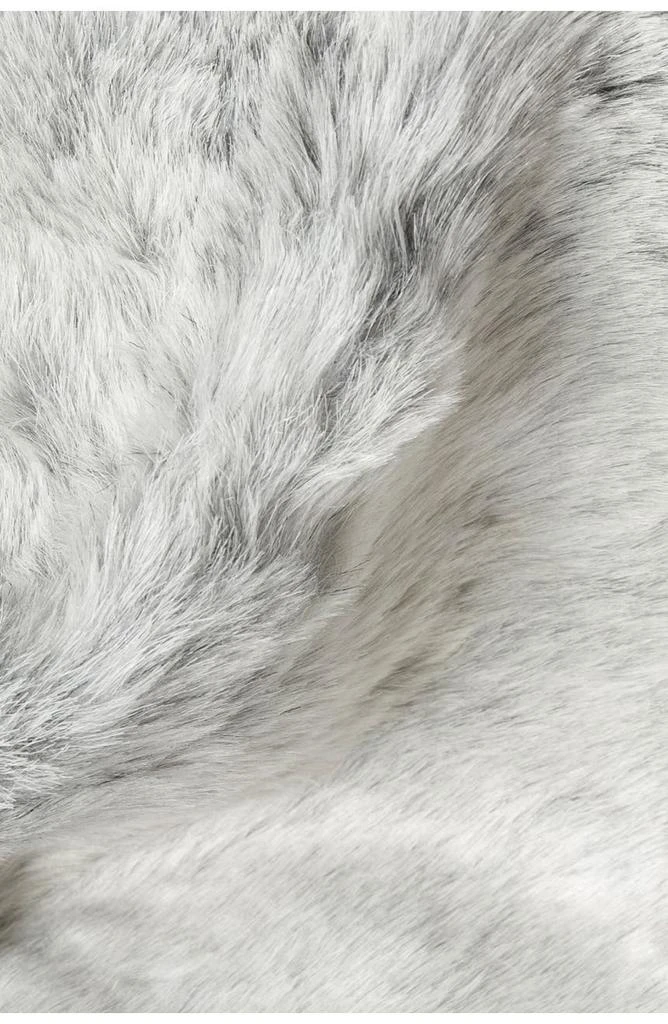 LUXE Grey Faux Cowhide Rug - 4.25 ft x 5ft 3