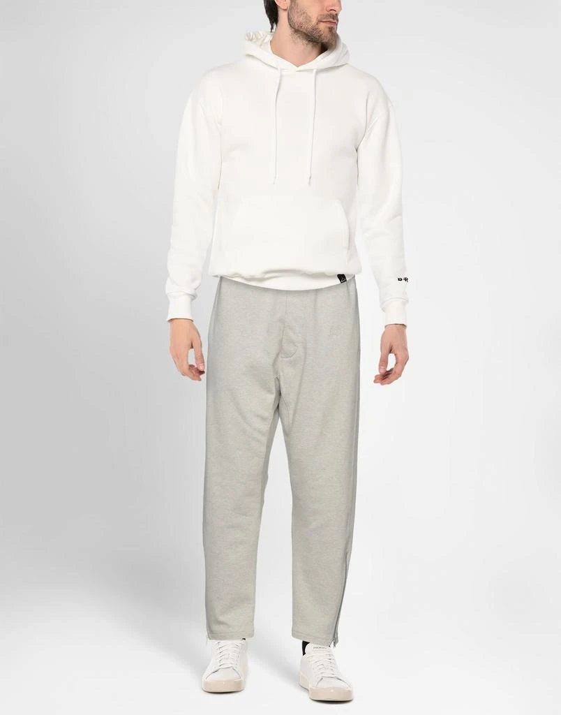 MAISON MARGIELA Casual pants 2