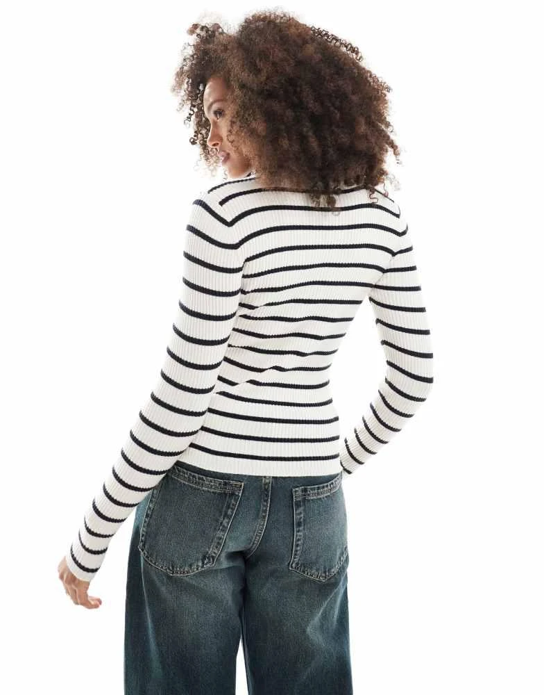 ONLY ONLY long sleeve crew neck knitted top in beige with navy stripes 4