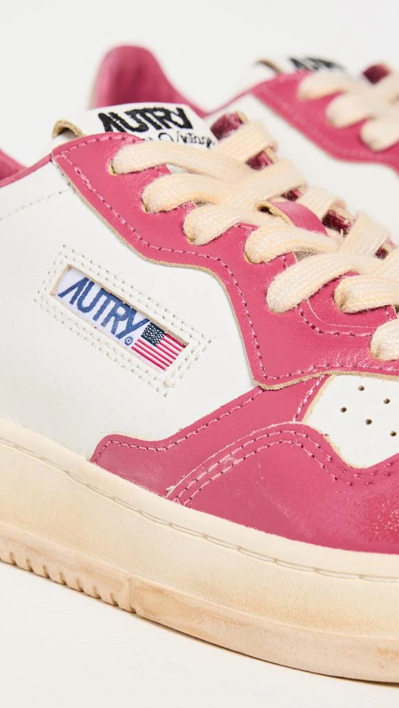 Autry Super Vintage Low Sneakers 5