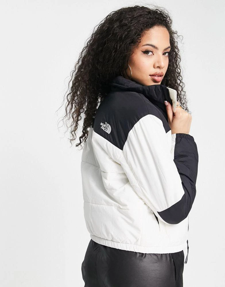 The North Face The North Face Gosei lightweight puffer jacket in cream 2