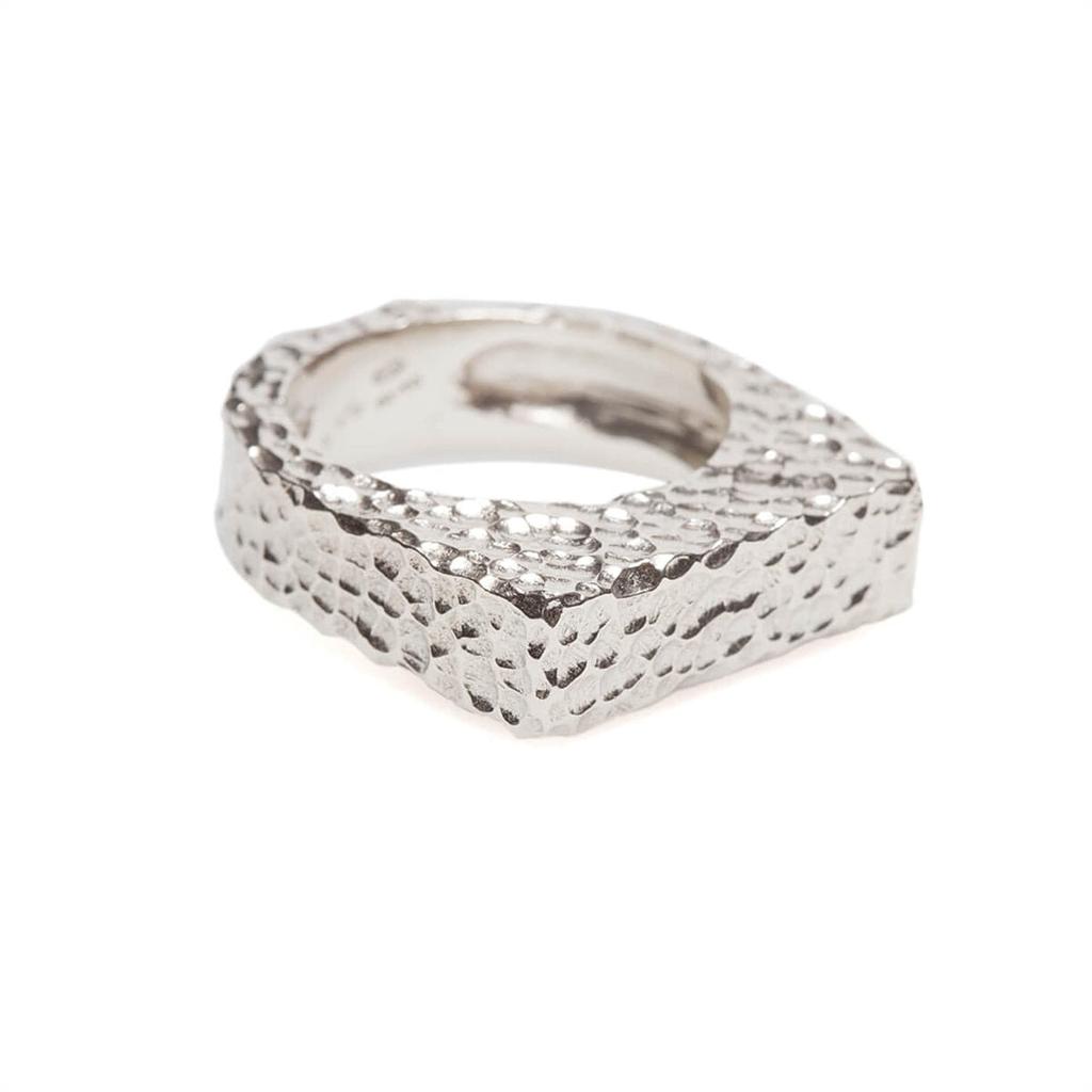 DI.TO D letter ring