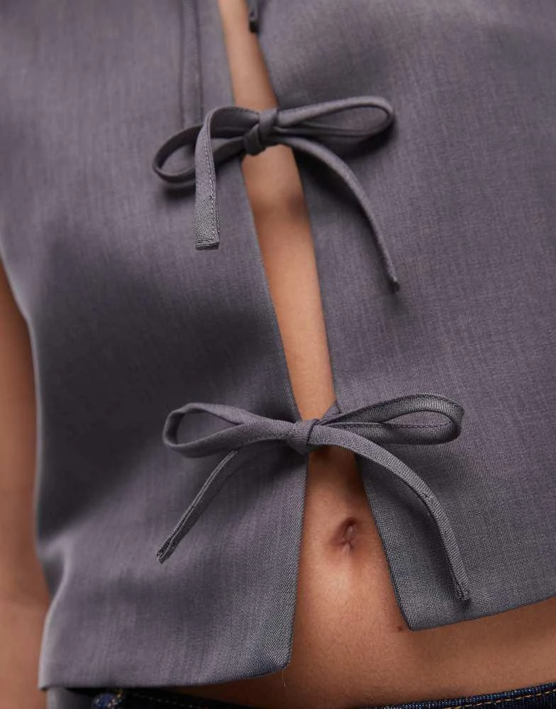 Topshop Topshop tie front cropped waistcoat in grey marl 4