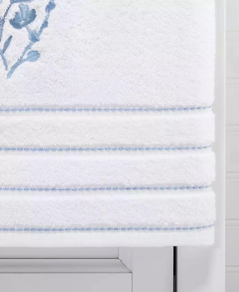 IZOD Mystic Floral 2-Pc. Bath Towel Set, 27" x 54" 2