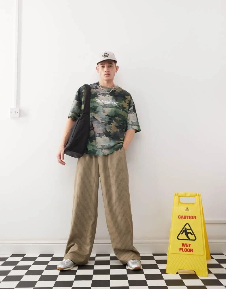 COLLUSION COLLUSION relaxed graffiti graphic t-shirt in camo print 4