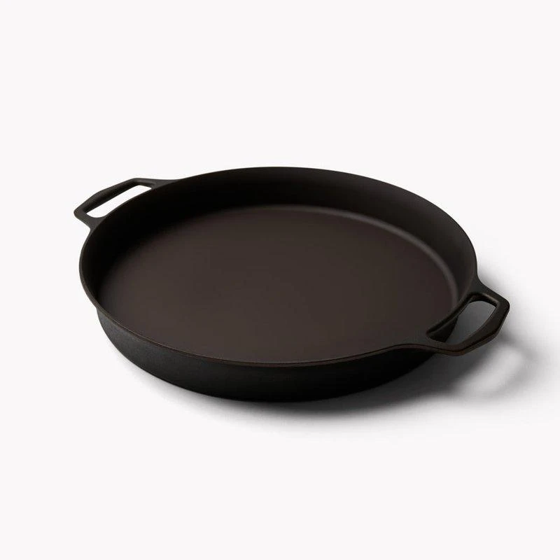Field Company No.16 Double-Handled Cast Iron Skillet 16 16 3/4" 1