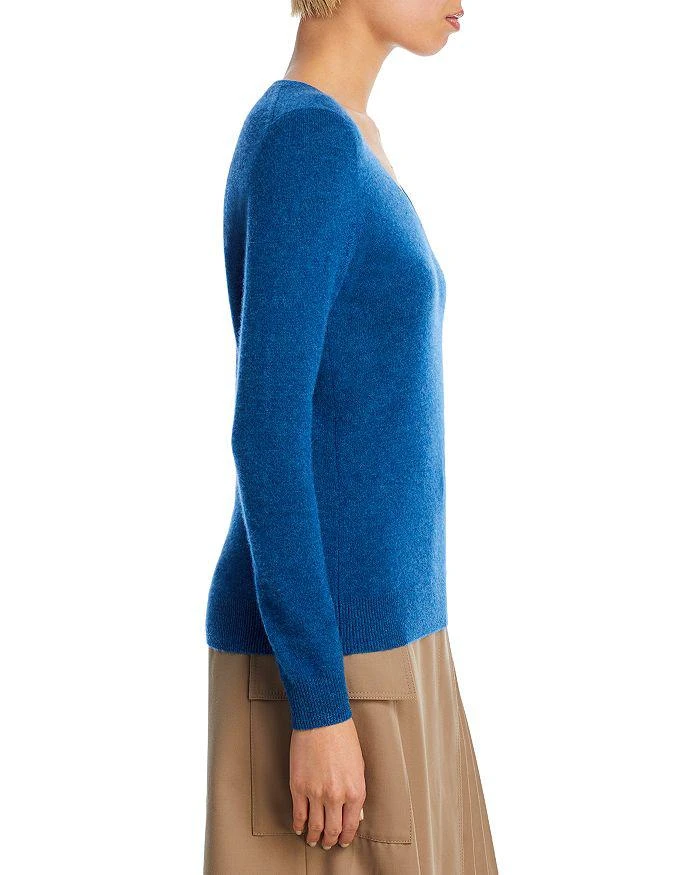 C by Bloomingdale's Cashmere C by Bloomingdale's V-Neck Cashmere Sweater - Exclusive 4