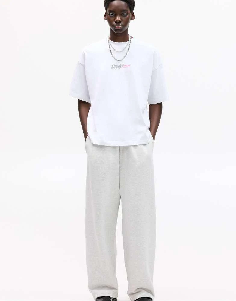 Pull&Bear Pull&Bear STWD studio t-shirt in white 4