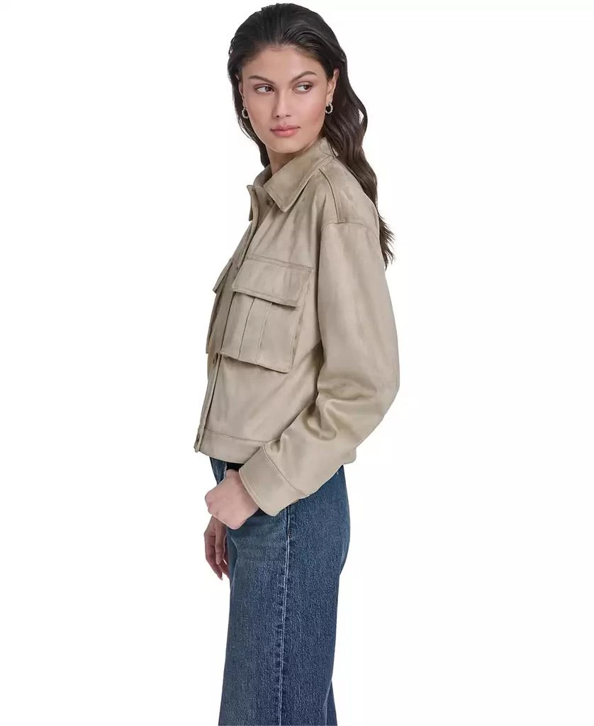 Levi
s Women
s Laydown Collar Front-Button Jacket 3
