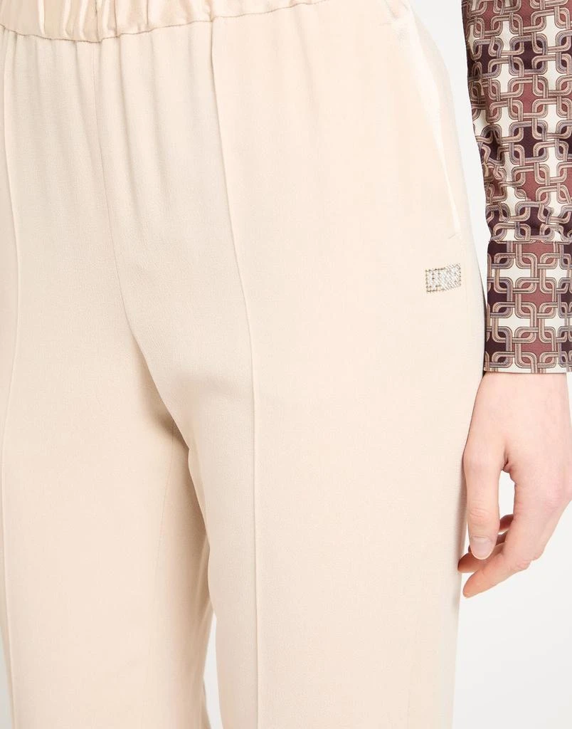 VDP COLLECTION Casual pants 4