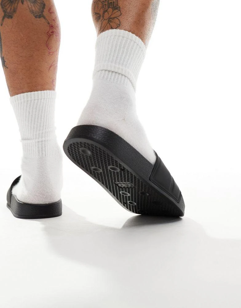 ASOS ASOS DESIGN sliders in black 2