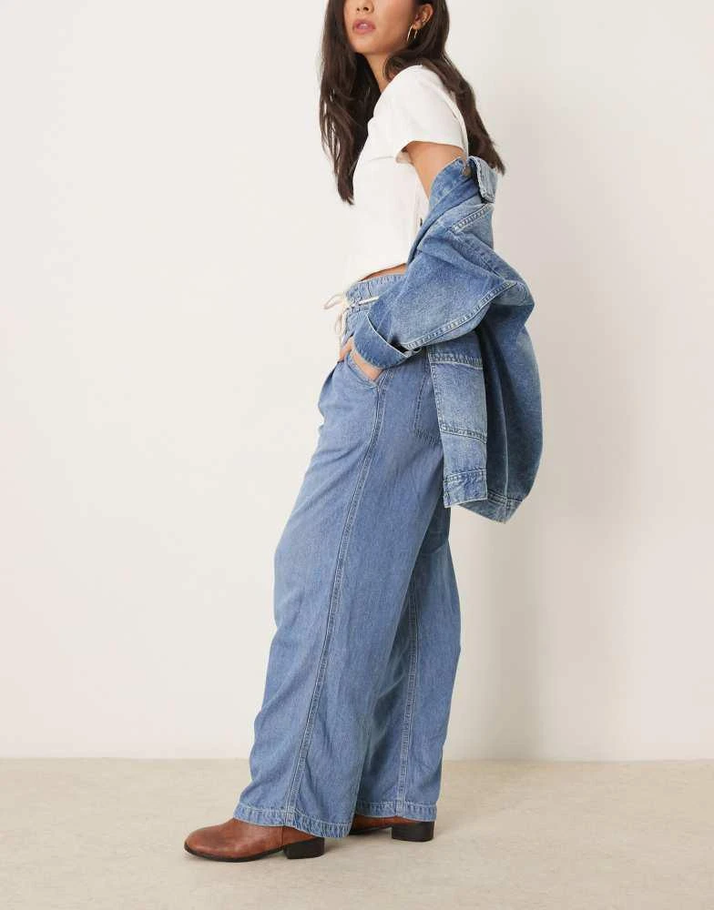 Free People Free People dakota cinched waist pull-on jeans in light blue 3