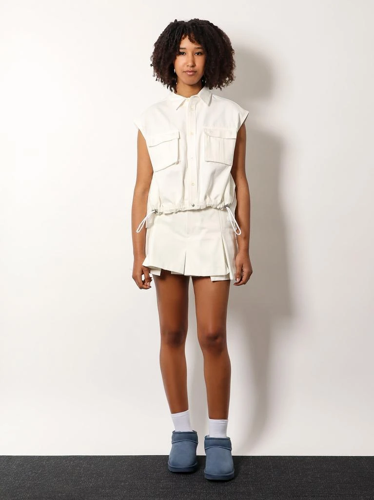 Sacai Cotton shorts with folds 3