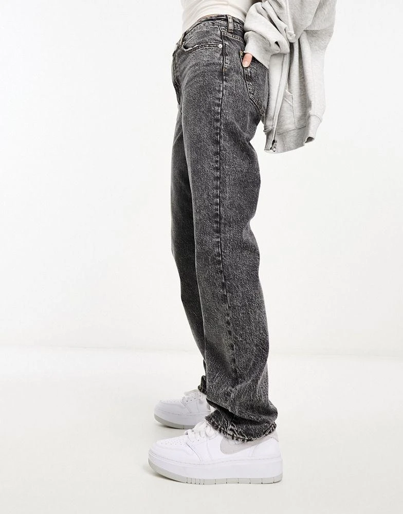 ASOS ASOS DESIGN mid rise straight jeans in dark grey 2