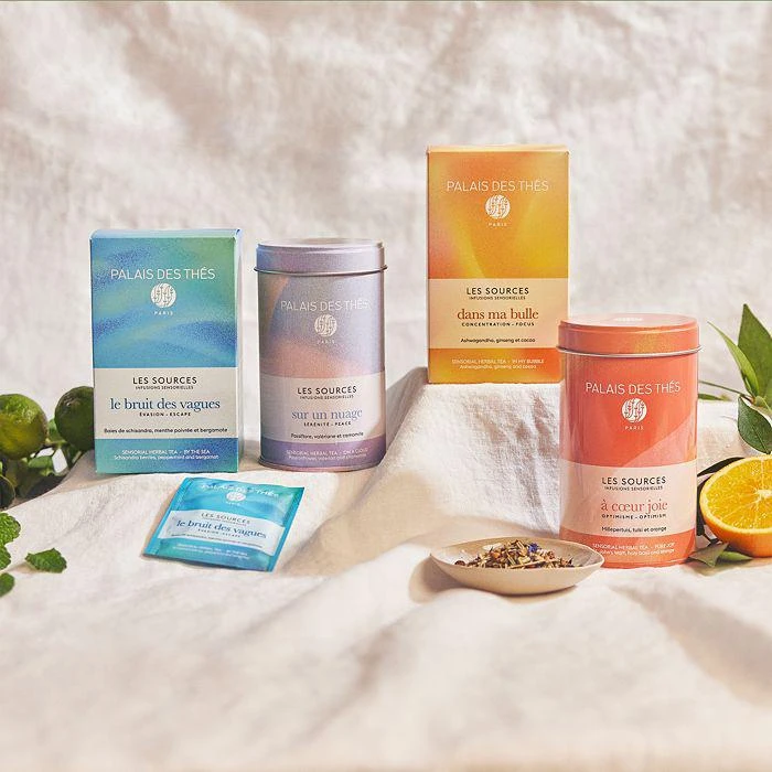 Palais des Thés Pure Joy Herbal Loose Tea - St. John's Wort, Holy basil & Orange 4