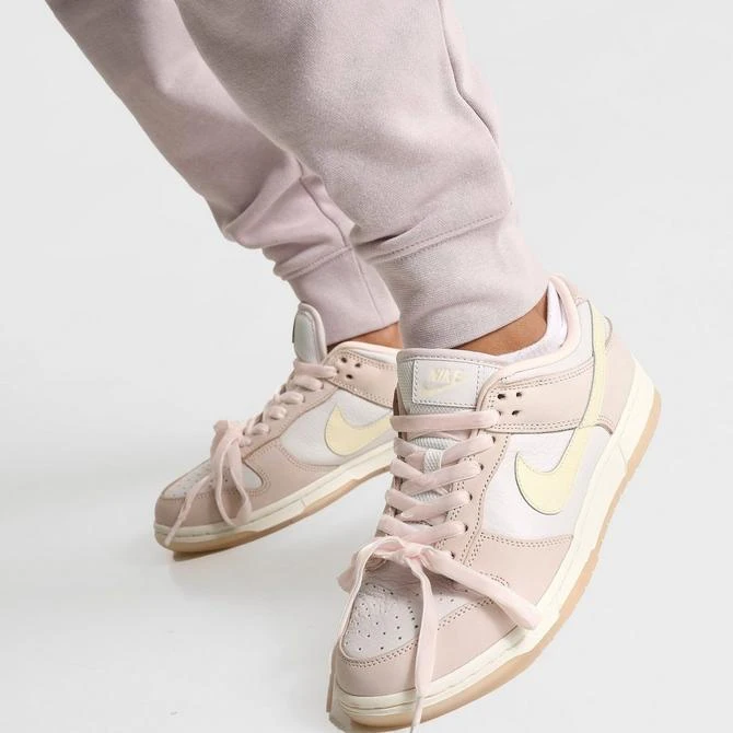 NIKE Women's Nike Sportswear Club Fleece Mid-Rise Jogger Pants 6