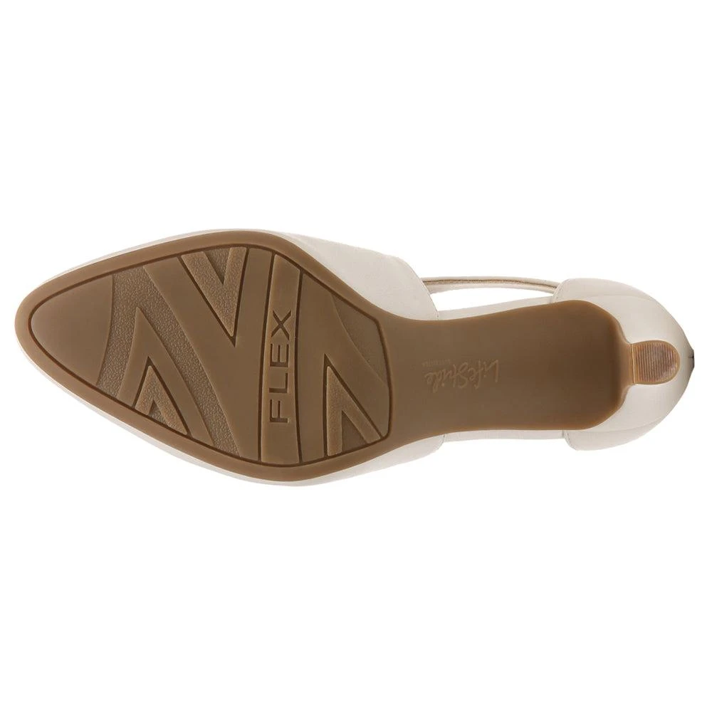 LifeStride Giovanna 2 Cut Out Pumps 5