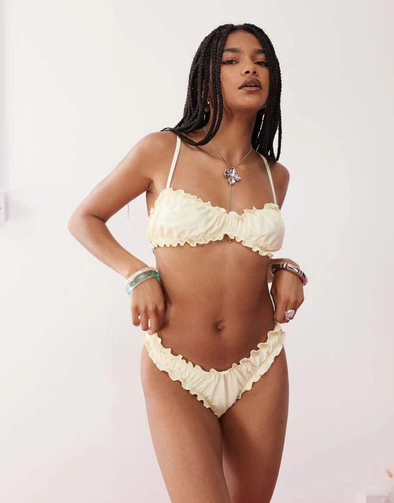 Reclaimed Vintage Reclaimed Vintage scrunchie bikini bottom with shirring in cream 3