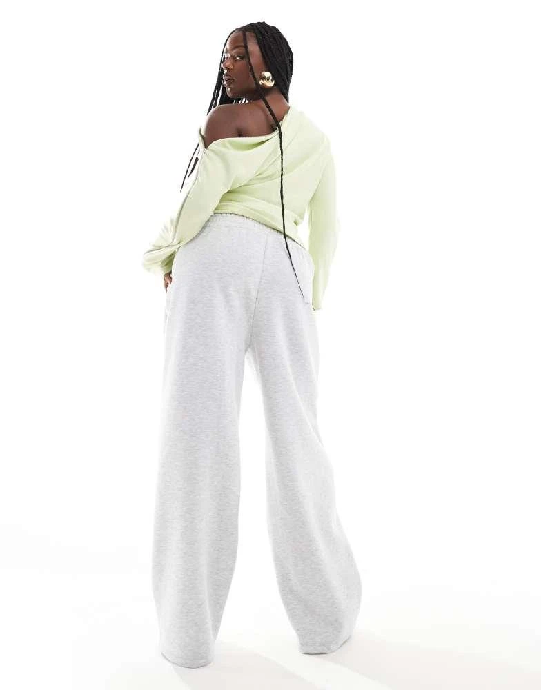 ASOS ASOS DESIGN Curve tailored crossover wide leg jogger in grey 2