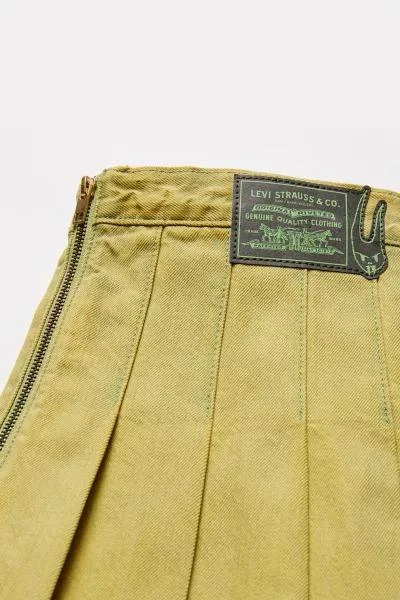 Levi's Levi’s® X Barbie Ferreira UO Exclusive Pleated Mini Skirt 3