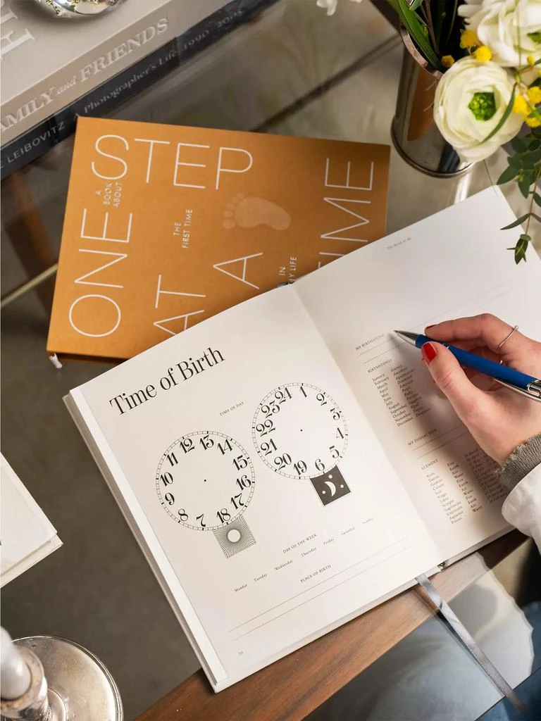 PRINTWORKS Baby Fill in Book - One Step at a Time 4