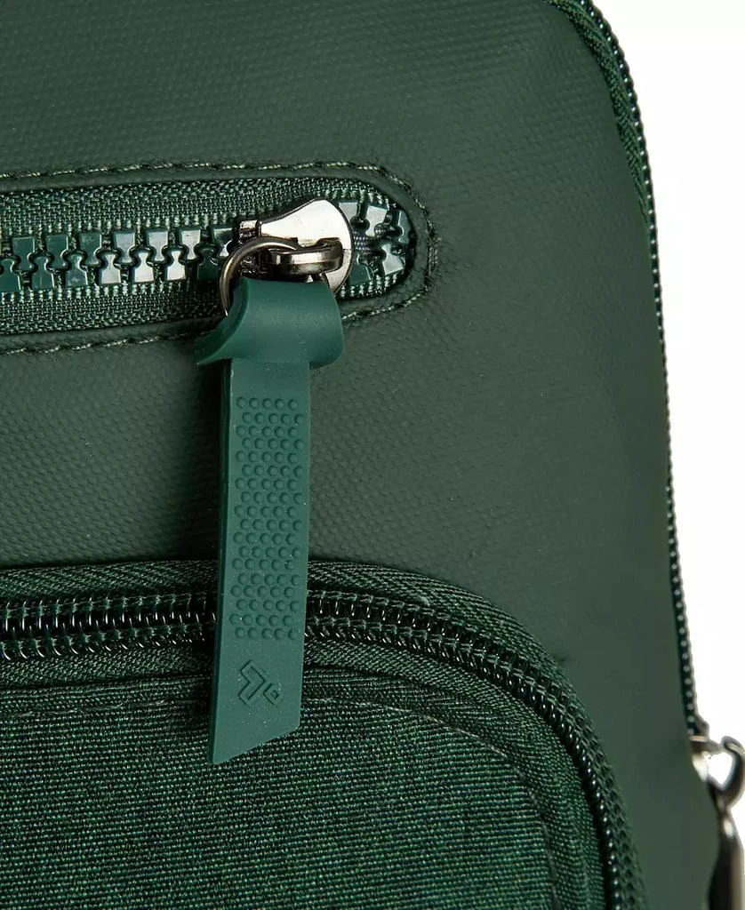 Travelon Anti-Theft Metro Small Crossbody 25