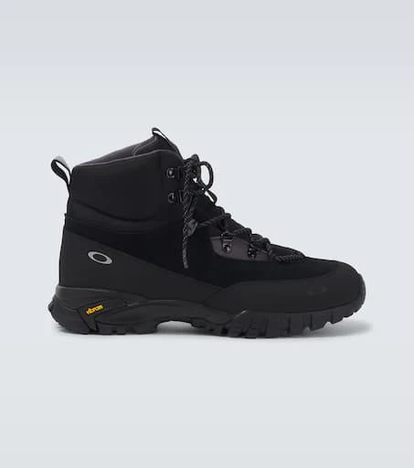 Oakley Vertex suede hiking boots 1