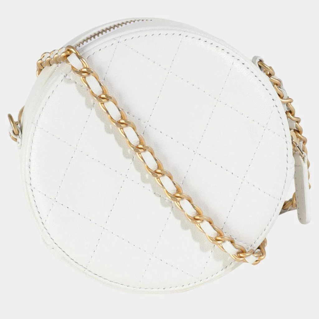 Chanel Chanel White Quilted Lambskin Pearl Round Clutch With Chain 3