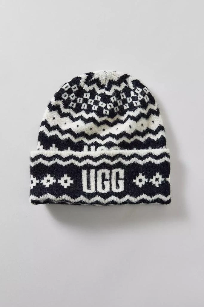 UGG UGG Chunky UGGIsle Beanie
