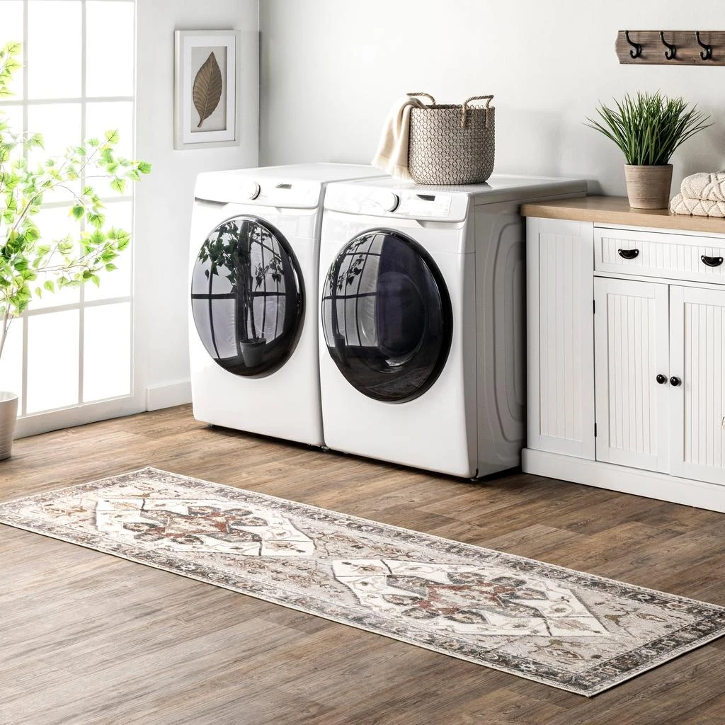nuLOOM Mali Machine Washable Traditional Medallion Area Rug 1